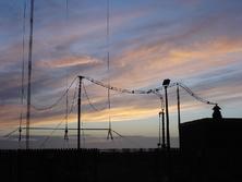 La base de la antena de MSF en la estación de Radio Anthorn, Cumbria.